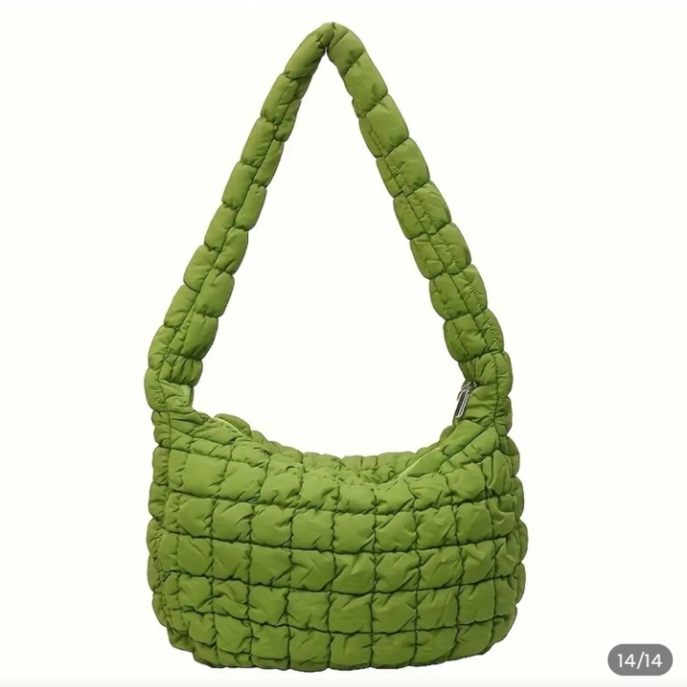 Solid Green Quilted Shoulder Bag - Women's Plush Fashion Tote - Picture 1 of 6